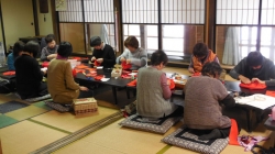 地蔵様の頭巾を縫う会２